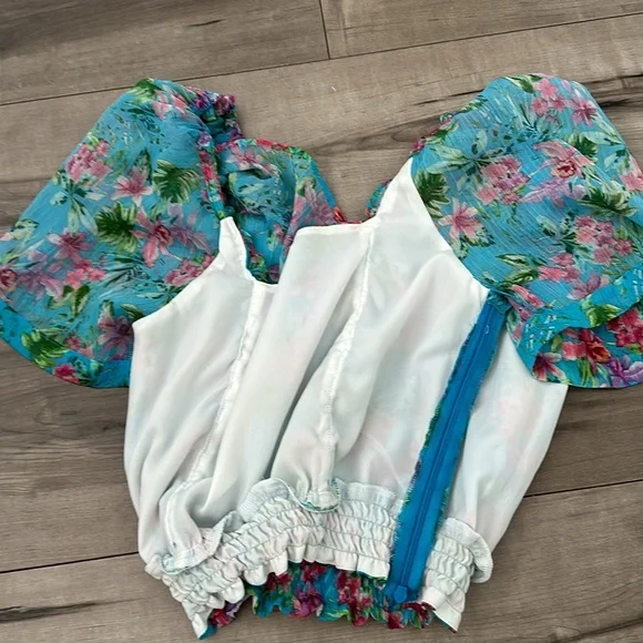 Lavender Brown crop top - Picture 3 of 3